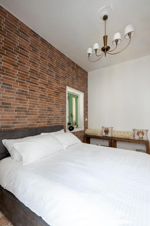 A Calata Bed & Breakfast Noto Exterior photo