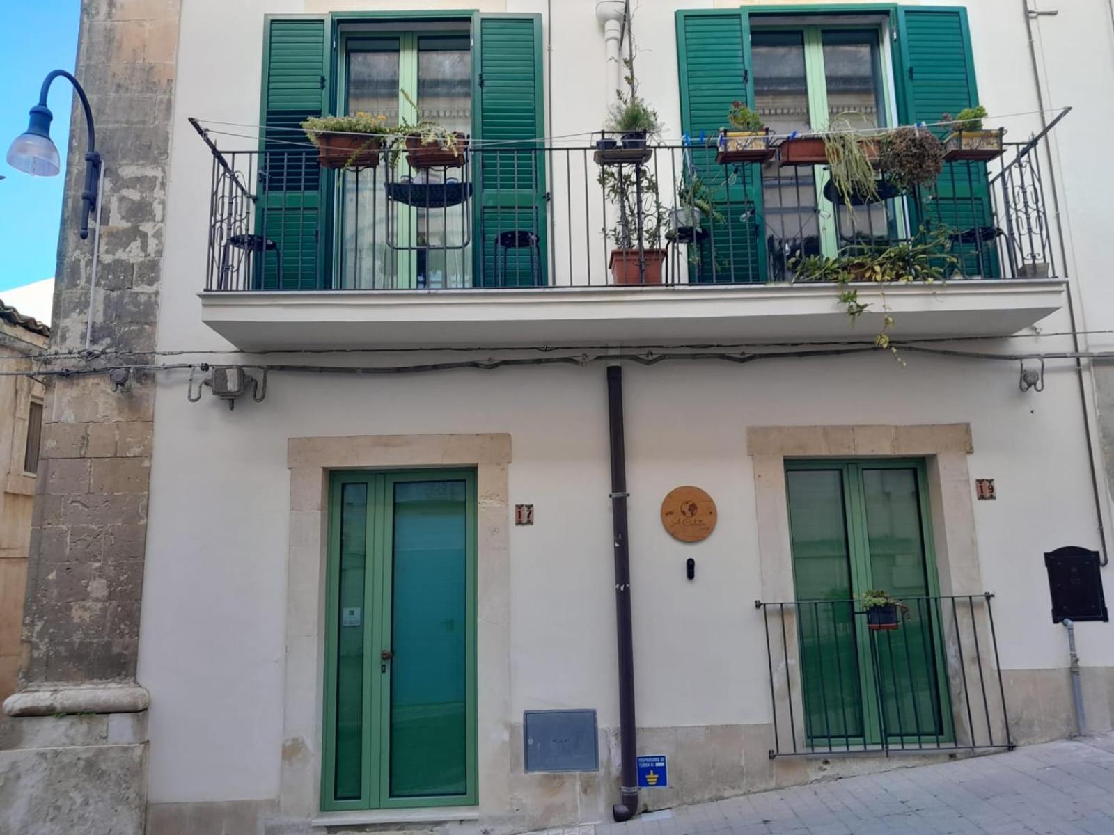 A Calata Bed & Breakfast Noto Exterior photo